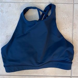 Lululemon High-Neck Free to Be Sports Bra, Size 6